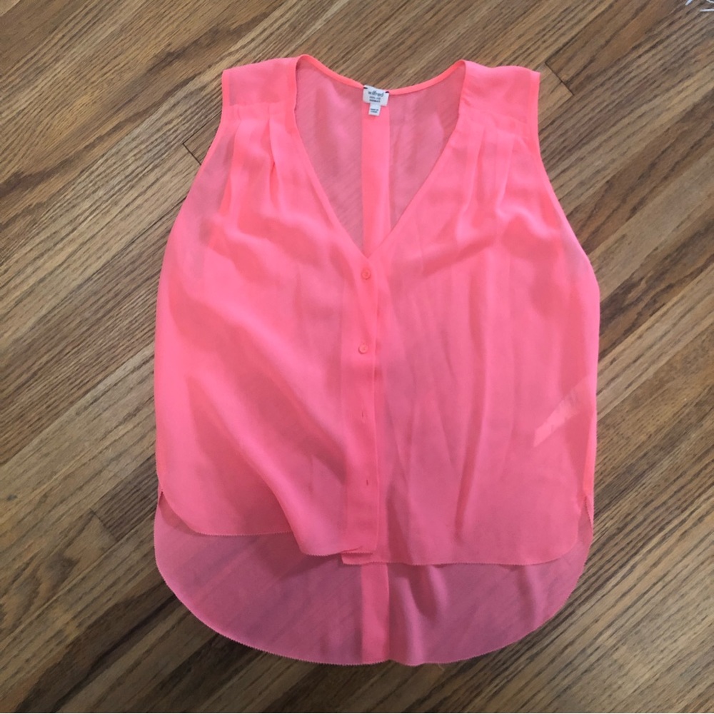 Bright Aritzia silk top